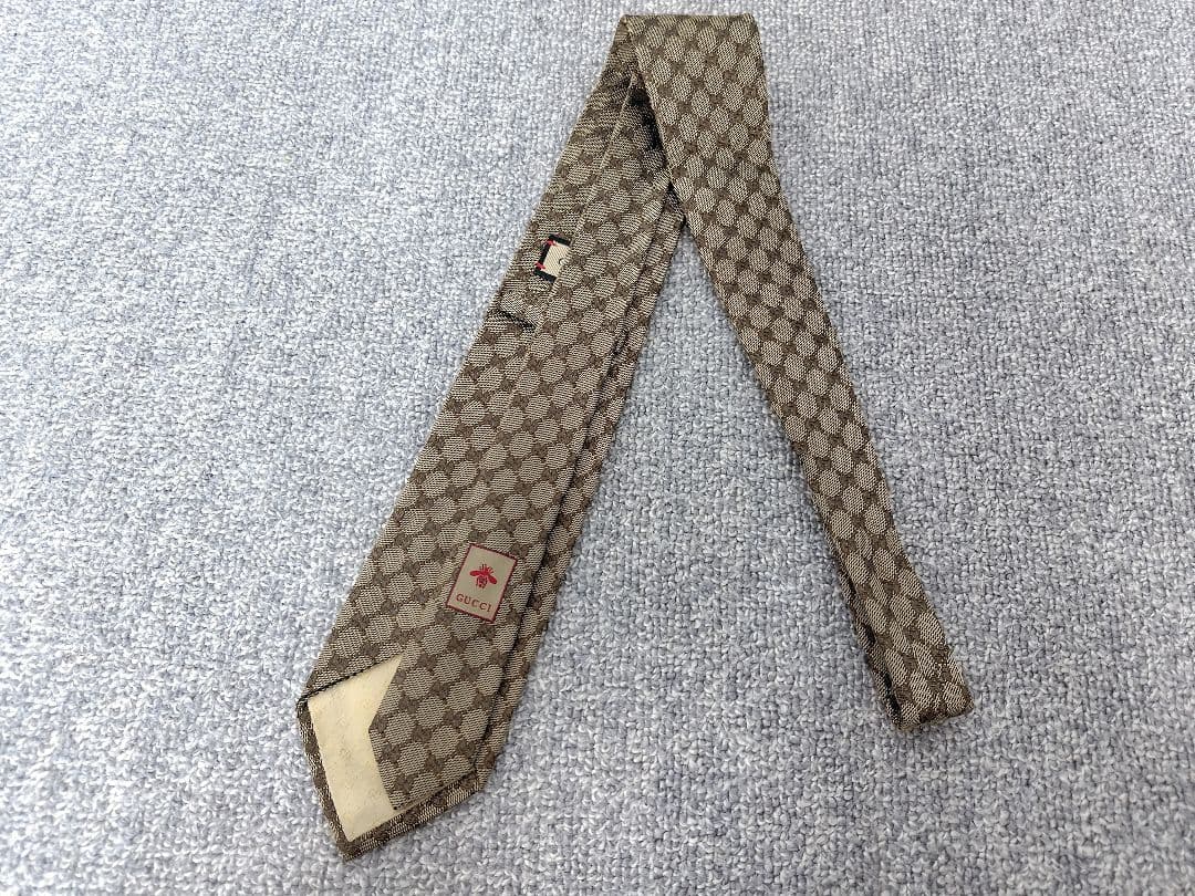 新品 GUCCI ネクタイ ゴールド GGチェック シェリーライン 箱付き