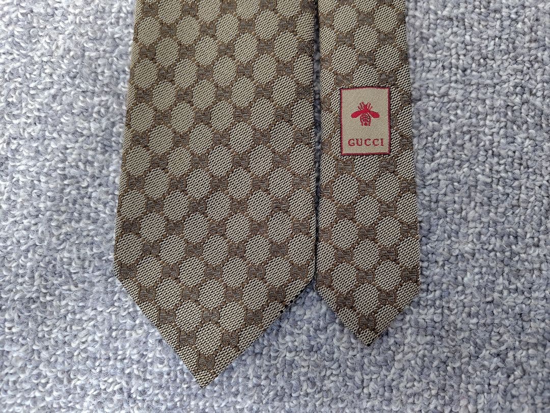 新品 GUCCI ネクタイ ゴールド GGチェック シェリーライン 箱付き