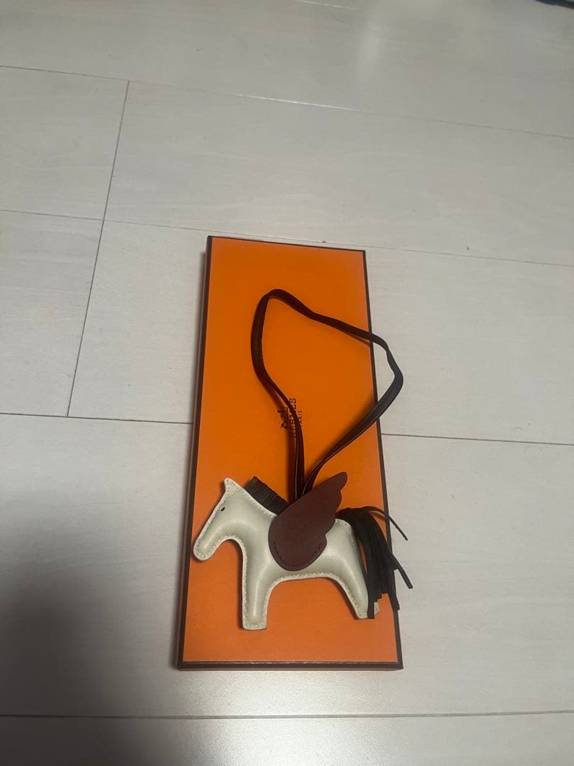 HERMES ペガサス チャーム
