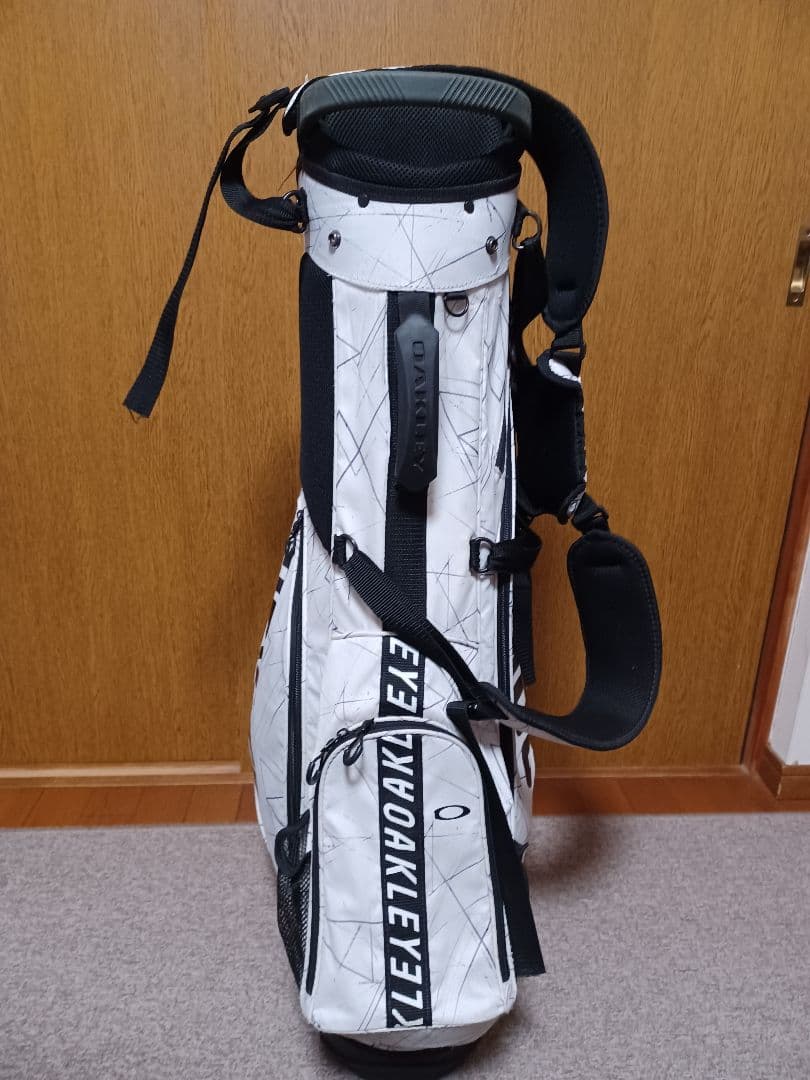 オークリー　キャディバック　スタンド
