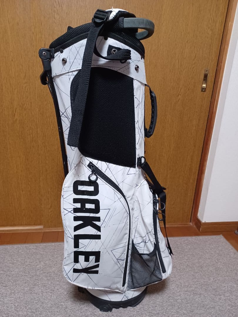 オークリー　キャディバック　スタンド