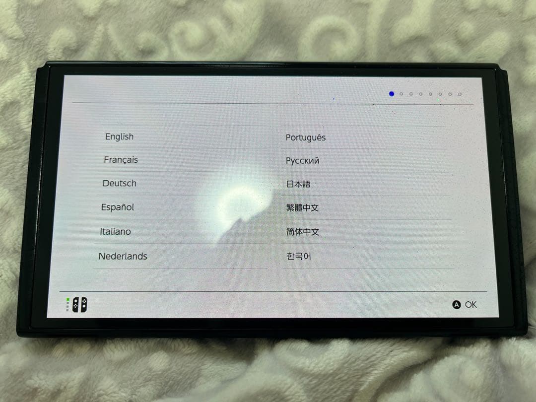 【美品】Nintendo Switch 有機ELモデル　ホワイト