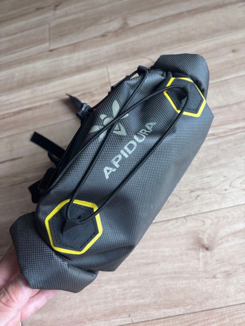 アクセサリー APIDURA Handlebar Pack Dry (9L)