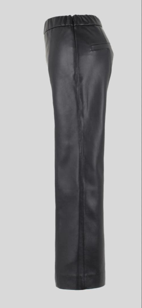 新品YONFA レザーキックフレアパンツ　ブラック