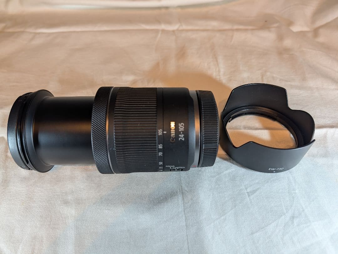 【良品】Canon RF24-105mm F4-7.1 IS STM（フード付）