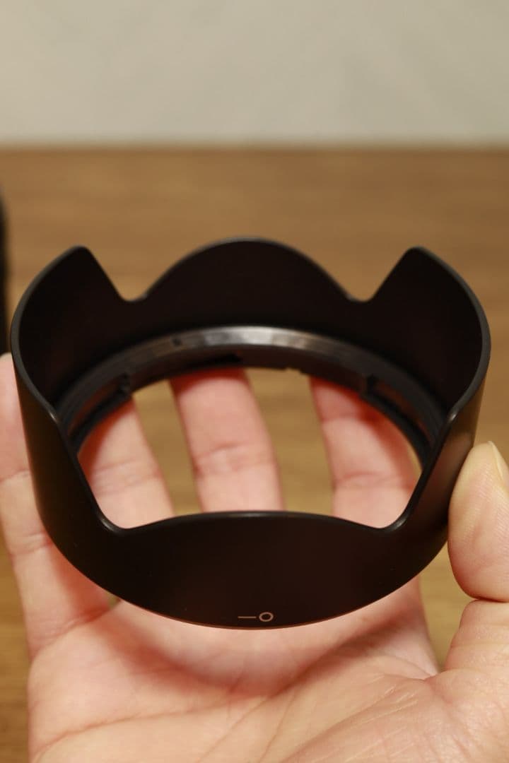 【良品】Canon RF24-105mm F4-7.1 IS STM（フード付）