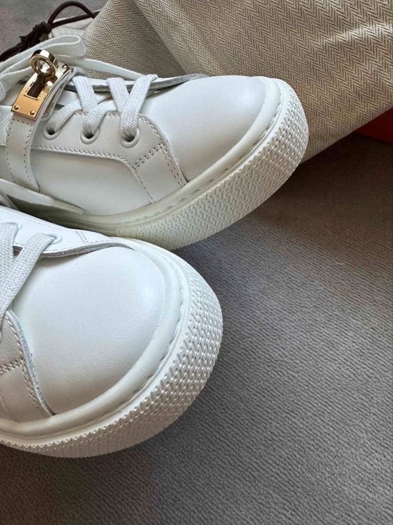 ビヨちゃん エルメス　スニーカー　デイ　35.5 新品未使用