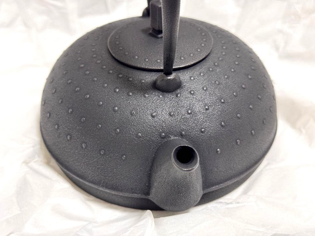 【新品未使用】鉄瓶 南部鉄器 空間鋳造 Sayu 小 400ml（満水0.5L）