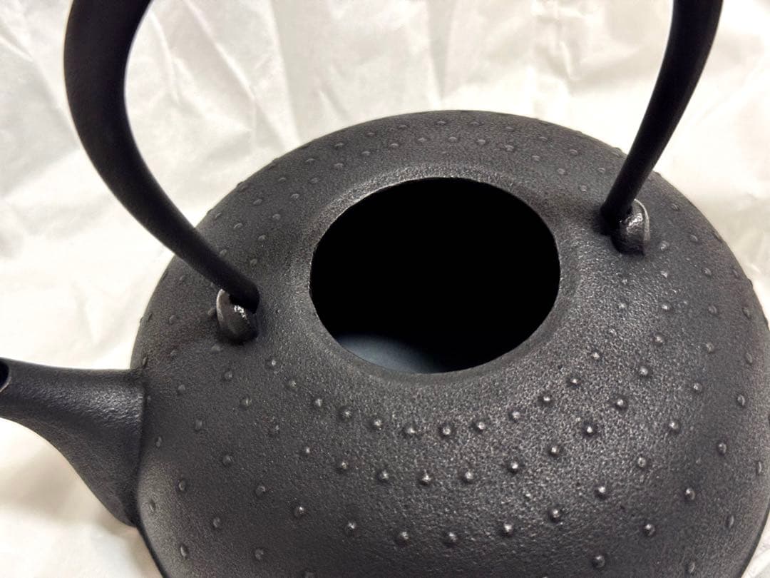 【新品未使用】鉄瓶 南部鉄器 空間鋳造 Sayu 小 400ml（満水0.5L）