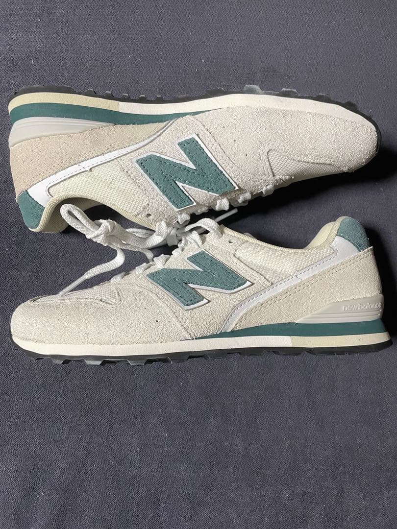 New Balance ニューバランス グレー/グリーン WL996SK2 D