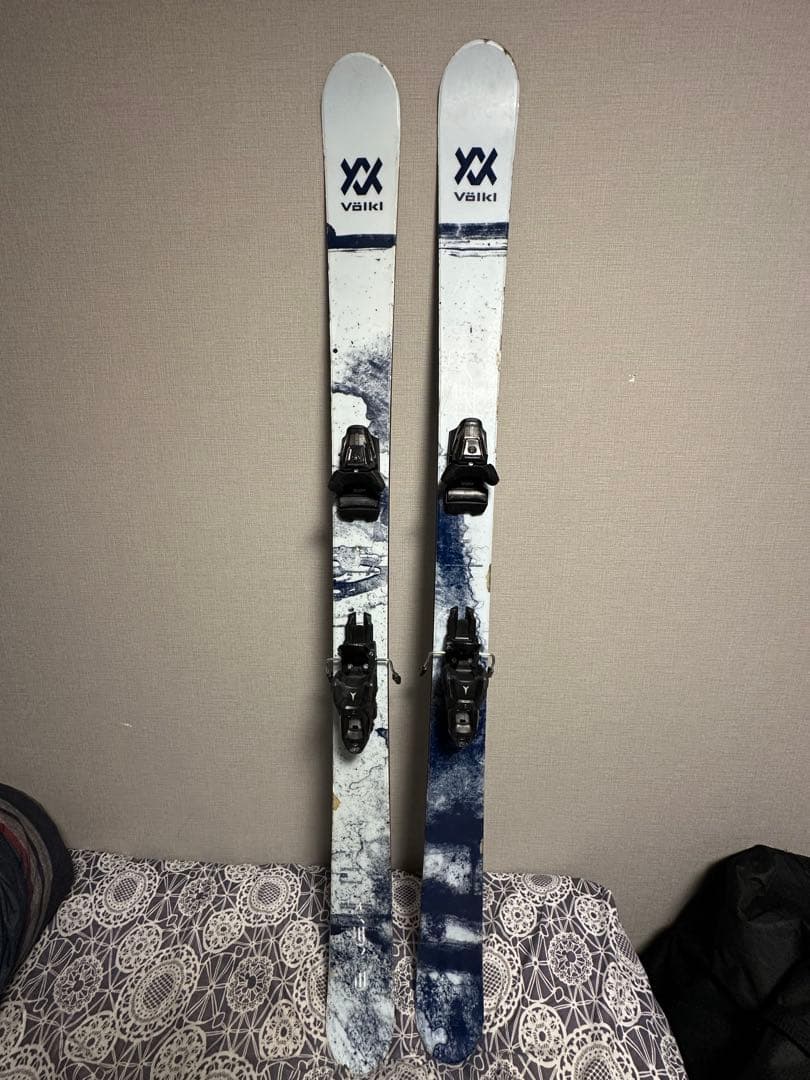 ツインチップスキー Volkl REVOLT 95 フォルクル リヴォルト95