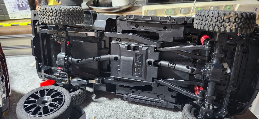 ラジコン　クローラー２台セット！