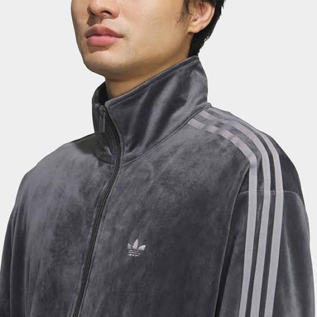 【公式完売新品タグ付】adidasトラックジャケットベロア Gray XLサイズ