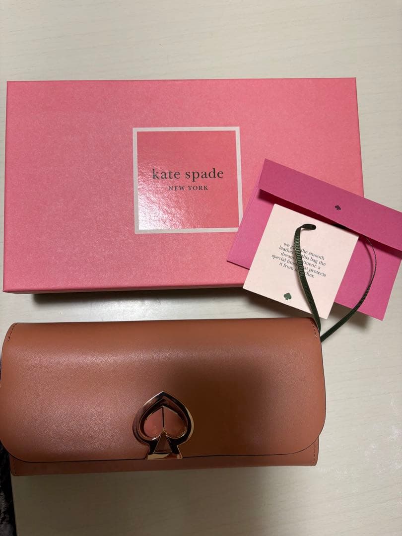 新品　ケイトスペード　長財布　ピンク