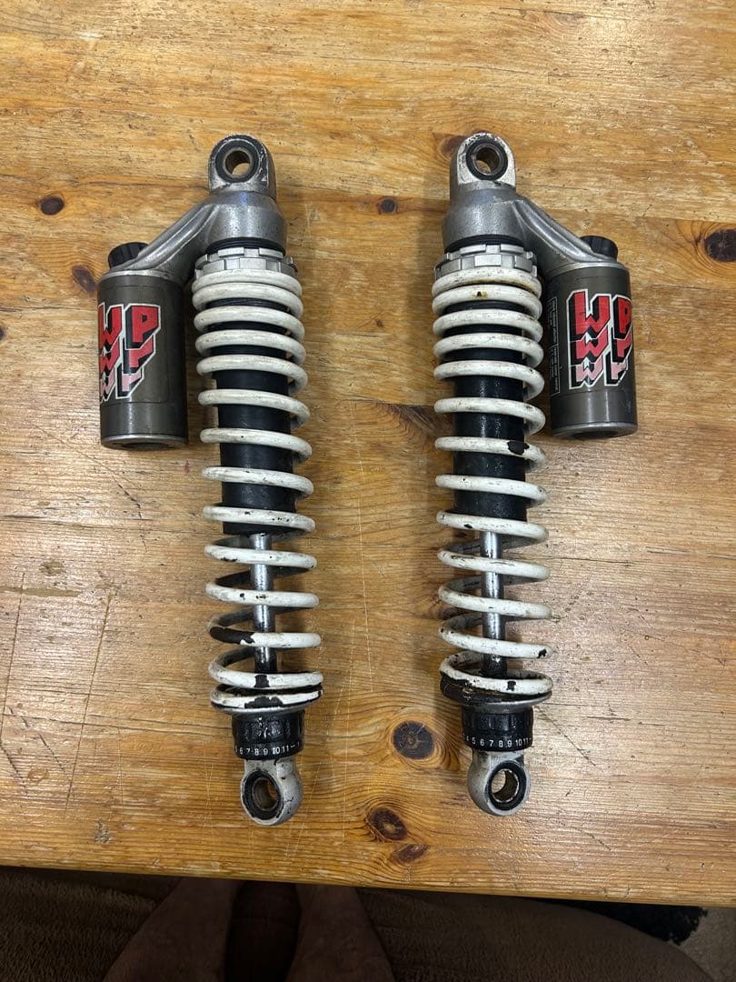 WP サスペンション 約350cm 使用感あり