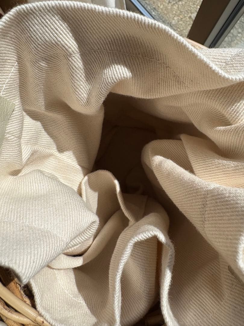 マニマリス MANIMARIS フリンジ付き かごバッグ 籠 ナチュラル 夏