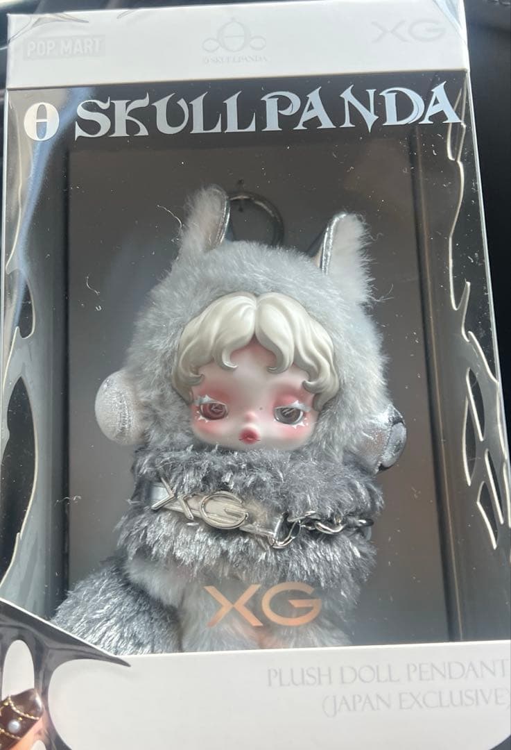 POPMART SKULLPANDA & XG 新品　正規品