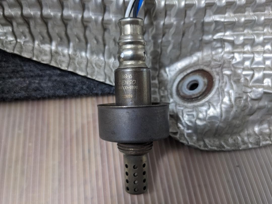 スズキ エブリイワゴン DA64W 触媒 14190-68H60 エキパイ