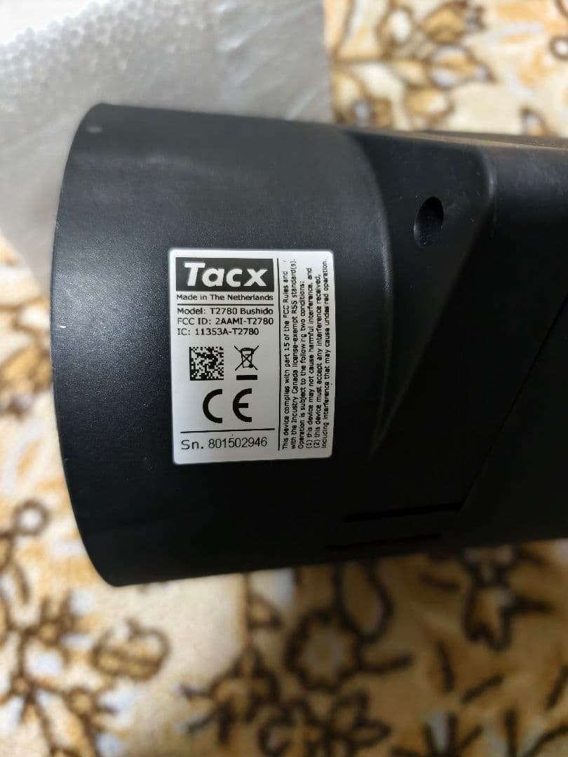 Tacx Smart ローラー台 Model T2780 Bushido