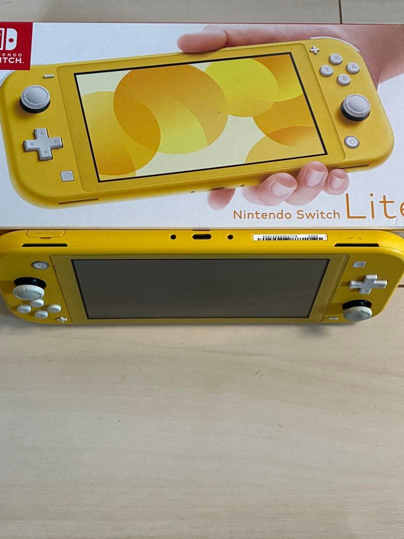 Nintendo Switch Lite イエロー 本体　ジャンク品