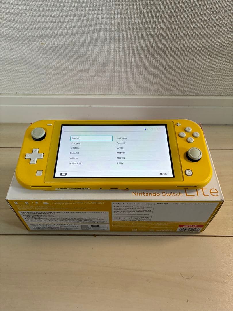 Nintendo Switch Lite イエロー 本体　ジャンク品