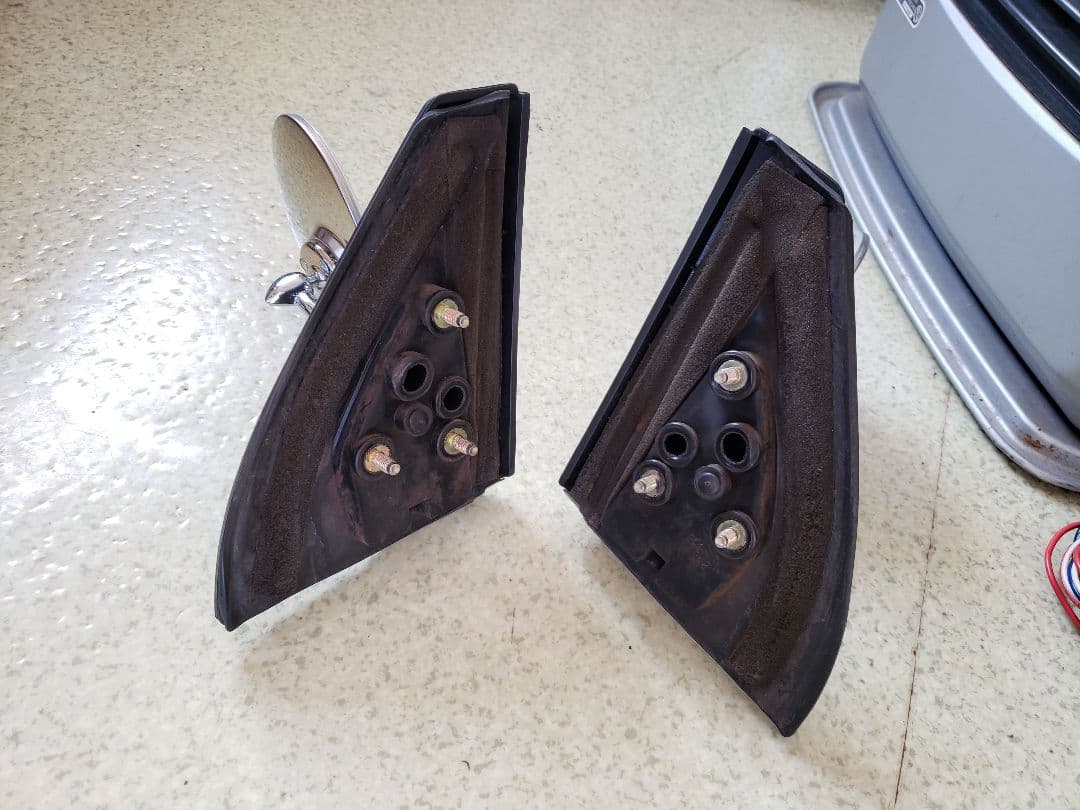 L700　ミラジーノ　ルーカスタイプ　ドアミラー　メッキミラー　ダイハツ