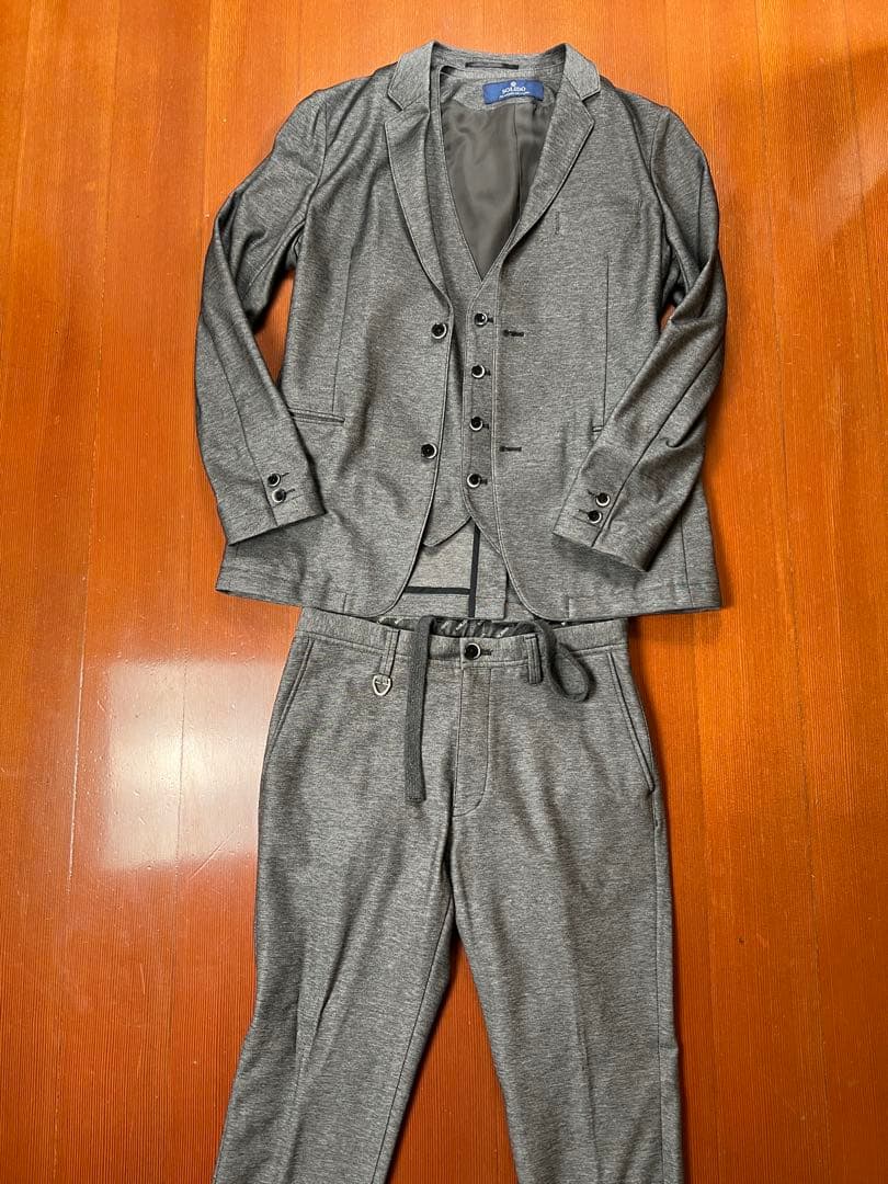 試着程度　SOLIDO ソリード　ストレッチコットン　セットアップ　3ピース