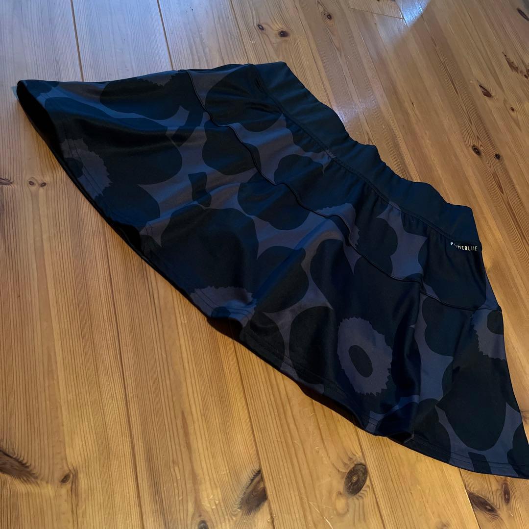 ね*ん様 アディダス　マリメッコ　スコート　大人気完売品