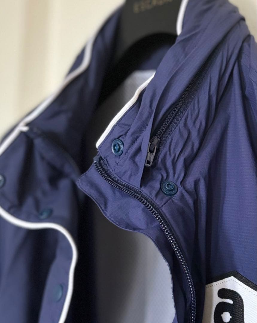 アルチビオ(archivio): レインコート、ブルー