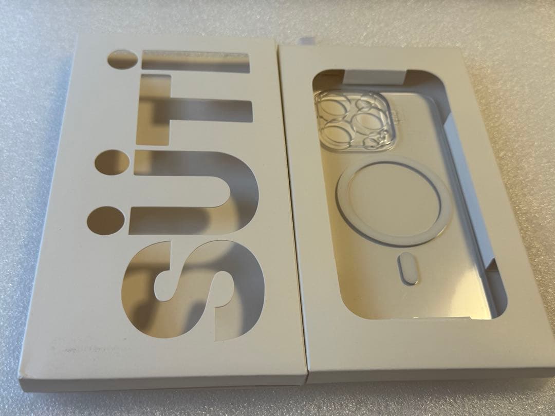 suti MagSafe クリアケース iPhone 16 Pro