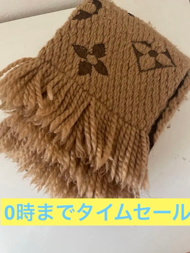 ルイヴィトン　LOUIS VUITTON マフラー ロゴマニア キャメル系