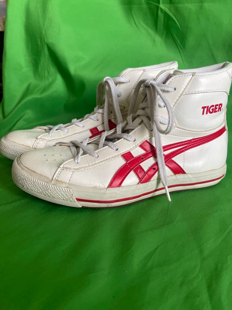 アシックスタイガー (asics TIGER)26cm