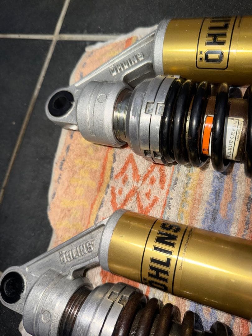 xjr400 4hm オーリンズサスペンション