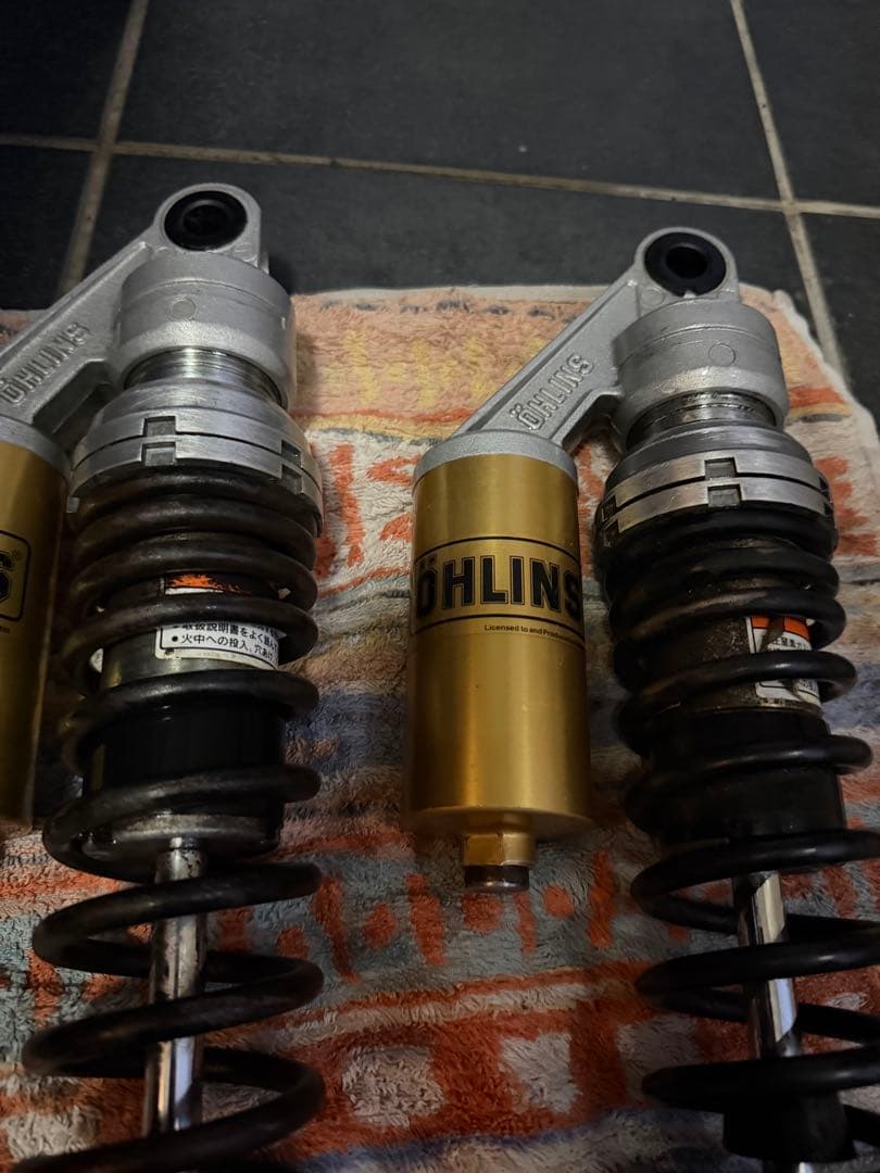 xjr400 4hm オーリンズサスペンション