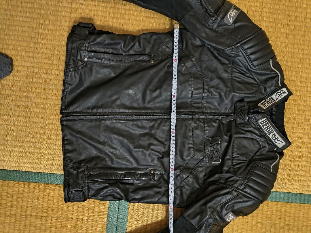 BERiK本革バイクジャケット