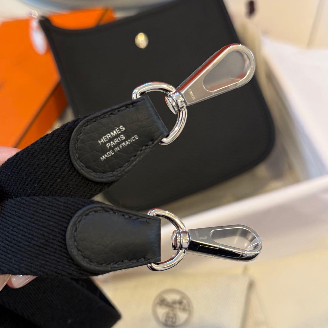 【新品未使用】エルメス ミニ エブリンtpm ノアール シルバー K刻印