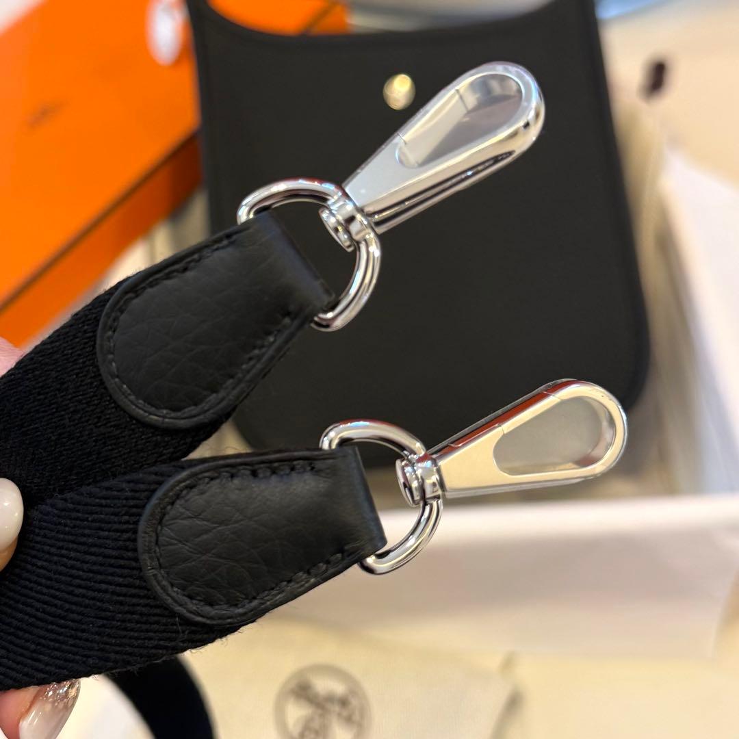 【新品未使用】エルメス ミニ エブリンtpm ノアール シルバー K刻印