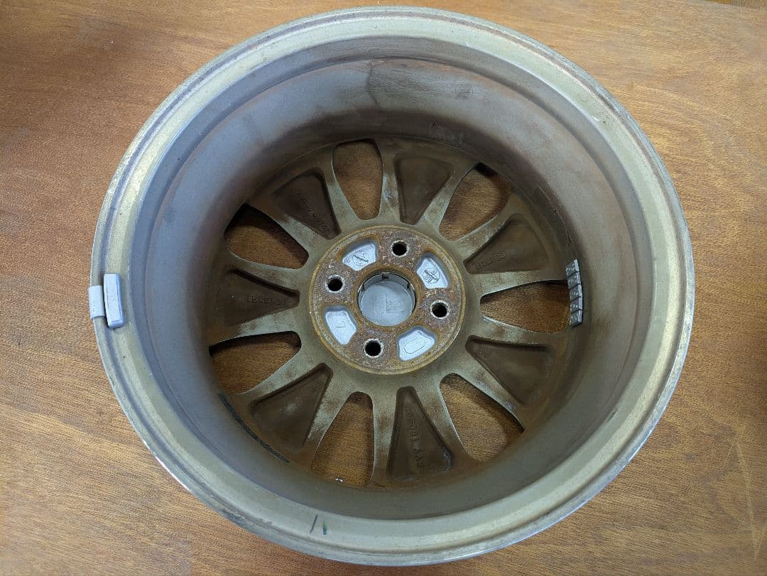 フリードスパイクGB３　アルミホイール 15インチその２