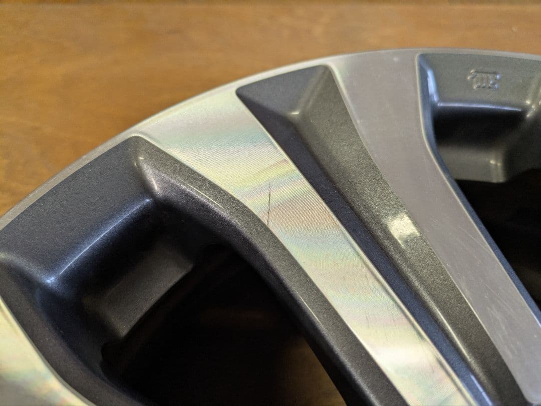 フリードスパイクGB３　アルミホイール 15インチその２