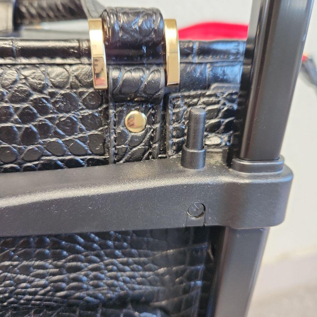 専用出品✩.*˚スワニー キャリーバッグ　キャリーカート クロコ型押し