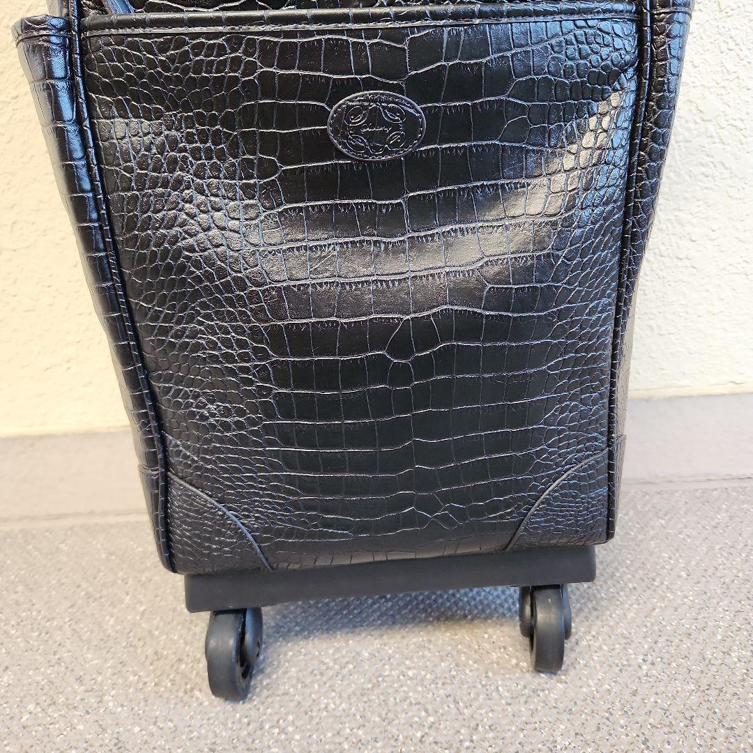 専用出品✩.*˚スワニー キャリーバッグ　キャリーカート クロコ型押し