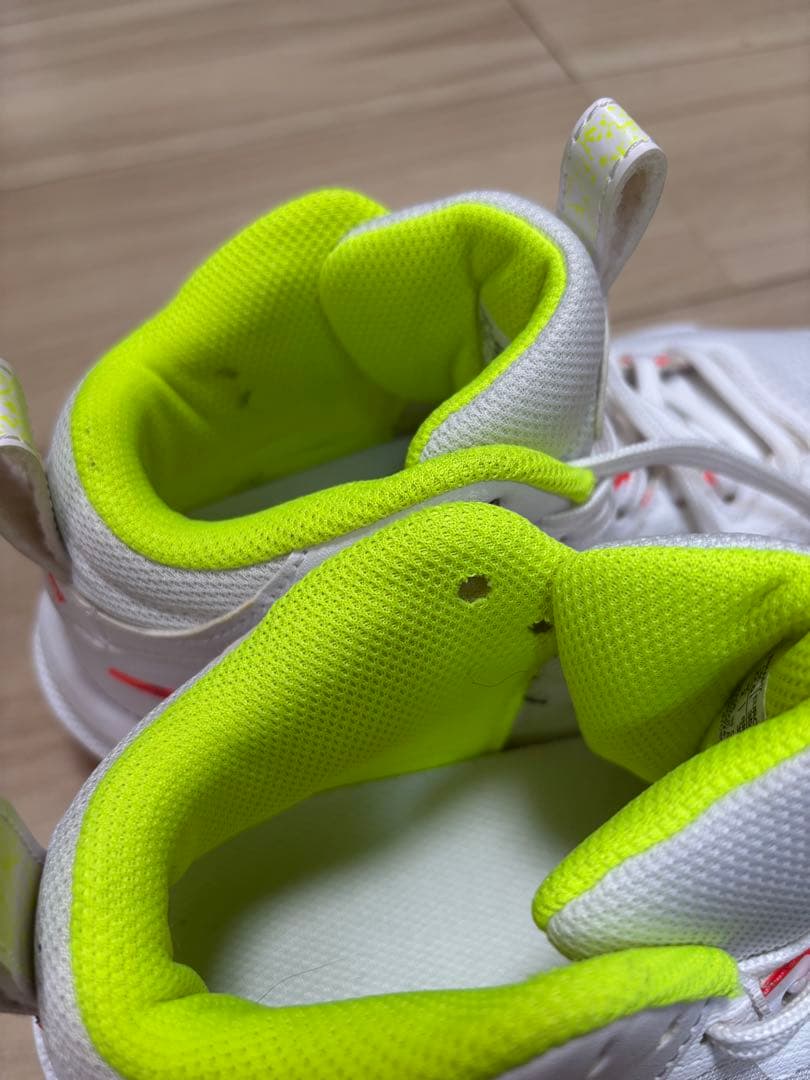 アシックス　バスケットシューズ　バッシュ　22cm