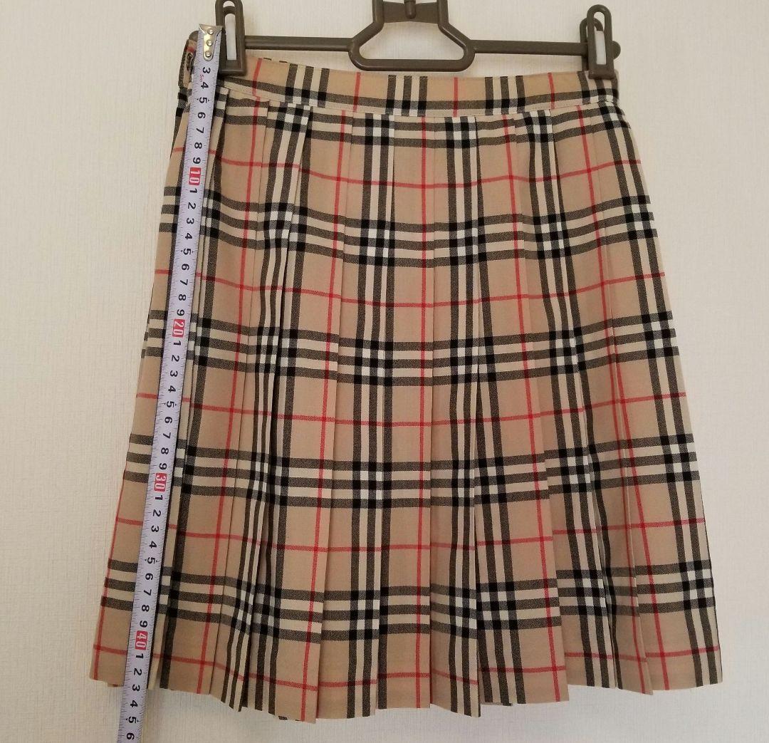 バーバリー人気キッズスカート綺麗なプリーツ　茶 2度使用　チェック 美品140