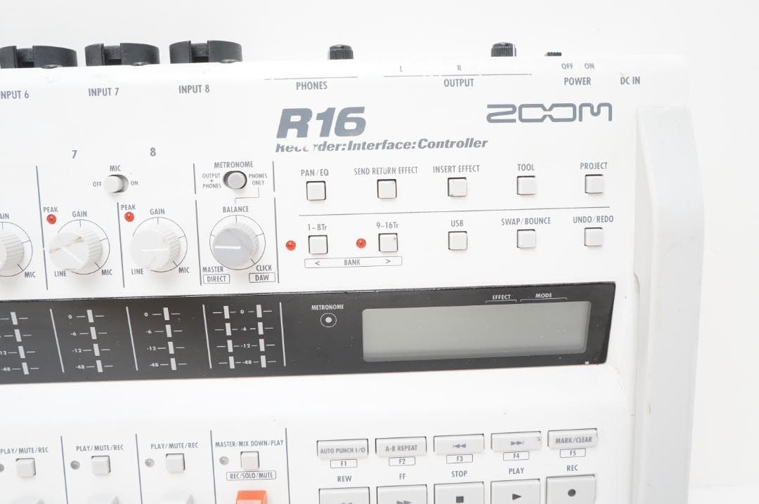 ＜動作品＞ZOOM R16 マルチトラックレコーダー