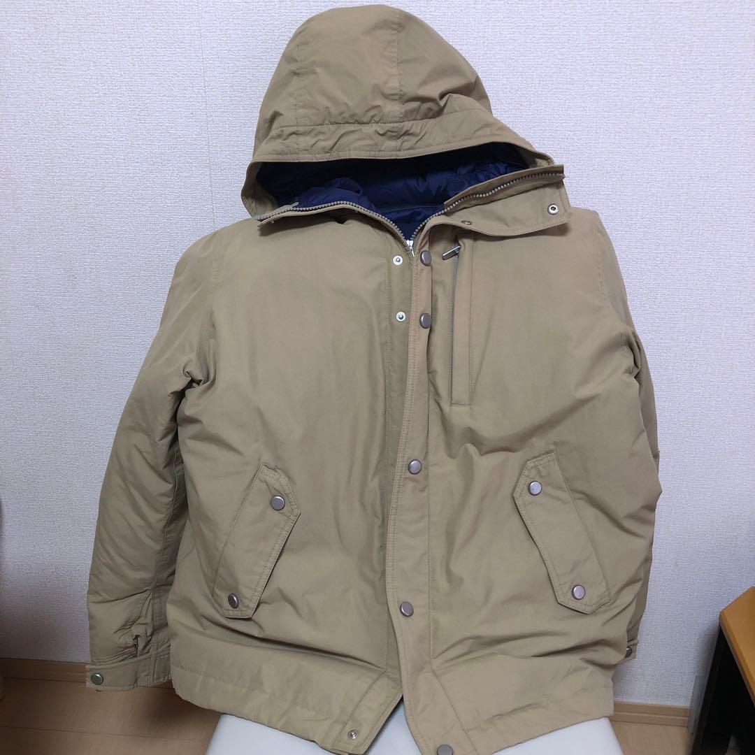 POLAND DOWN フード付きダウンジャケット