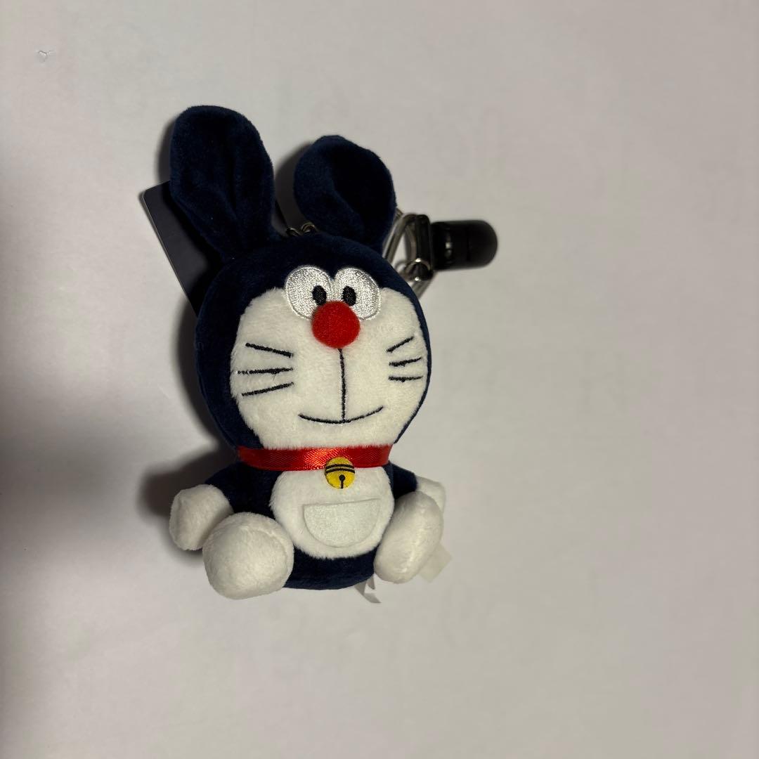 JACK BUNNY ブラックバックパック ドラえもんぬいぐるみチャーム付き