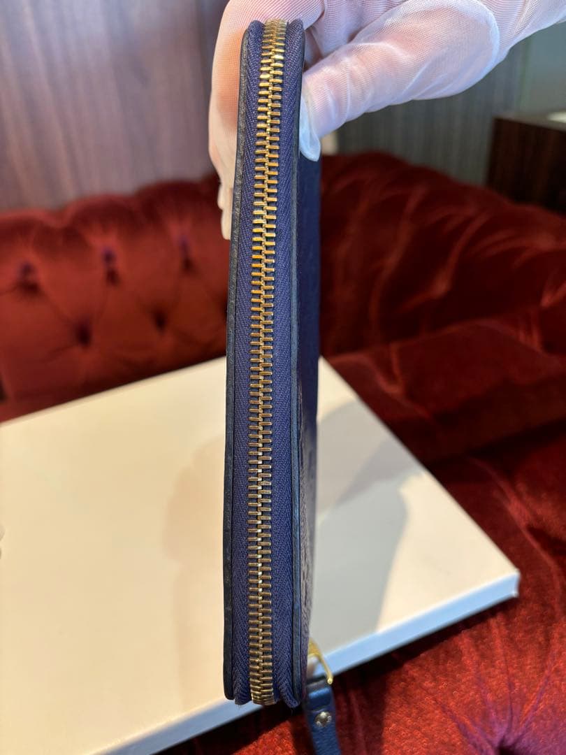 ルイヴィトン モノグラム アンプラント スクレットロン ネイビー 長財布