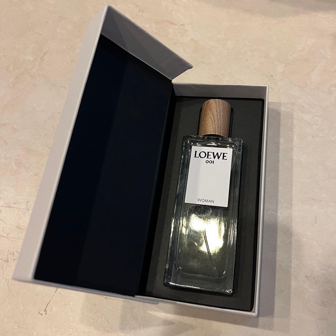 LOEWE 香水　001 WOMAN 50ml