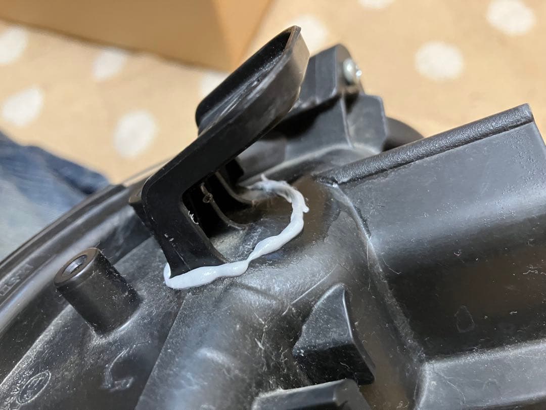 タントカスタム　右ヘッドライト　la650s