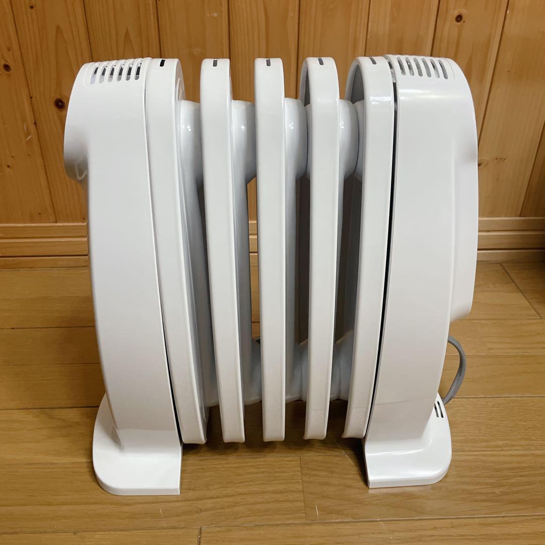 【美品】DeLonghi オイルヒーター ホワイト　NJ0505E デロンギ